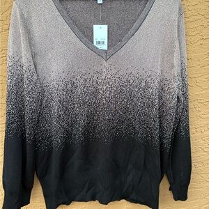 Elegant V-Neck Sweater in Black and Gray